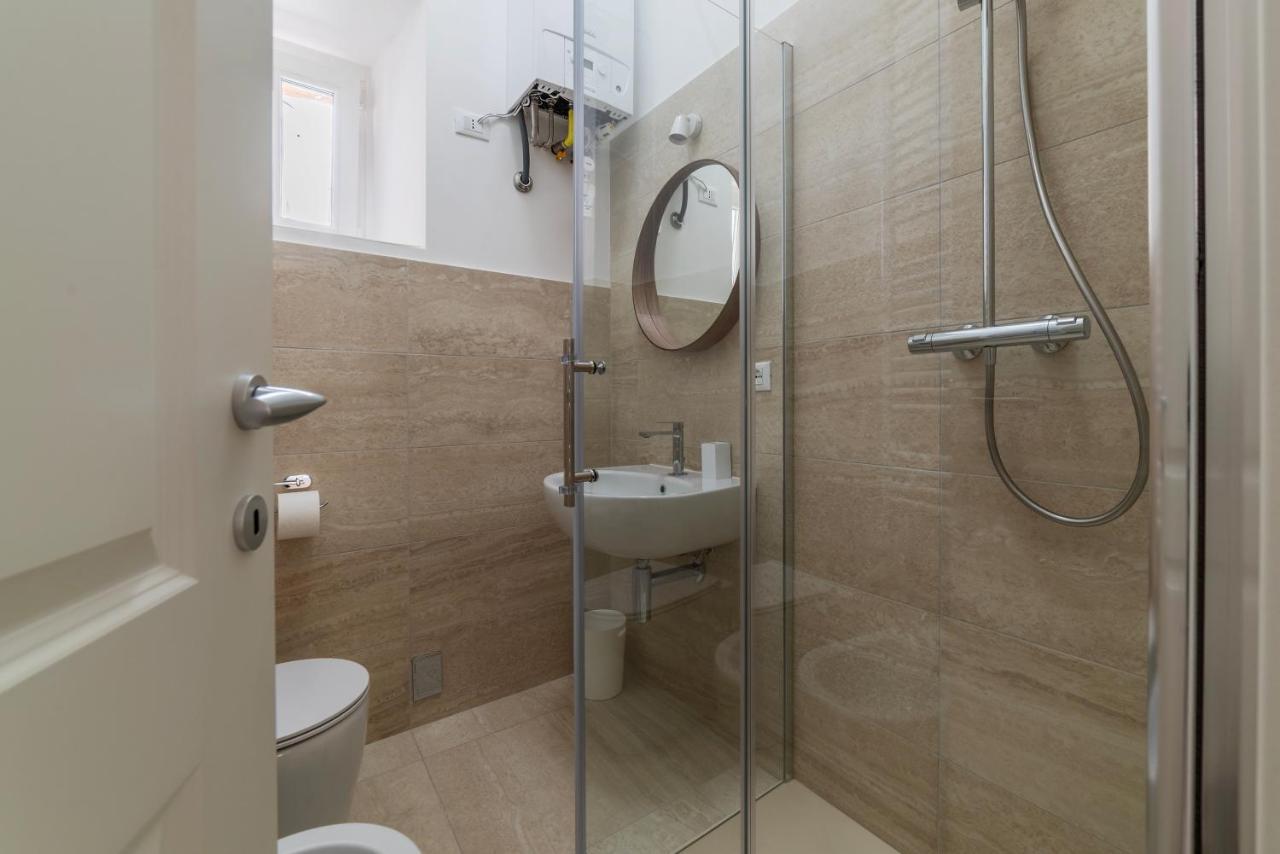 Termini & Acquario Romano Bright Apartment Exterior foto